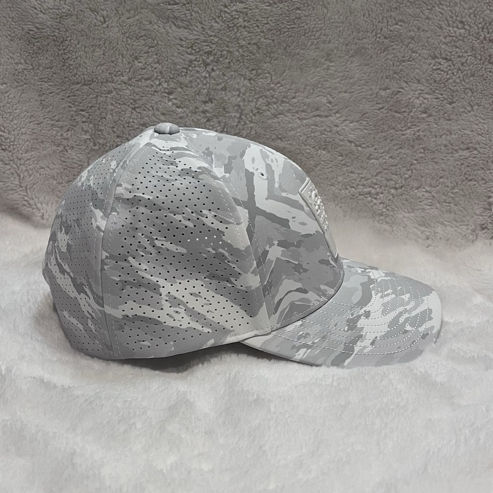 Branded Bills Georgia Stealth Elite Performance Hat‎ White Camo *Flat Rim* NWOT